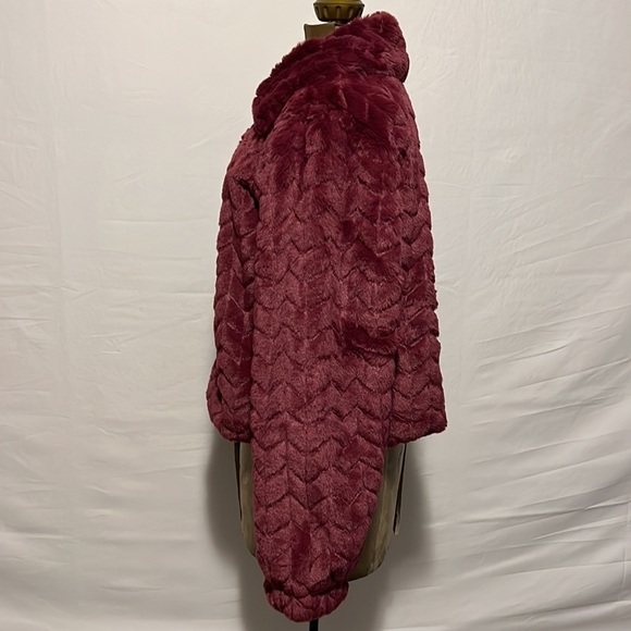 BAND OF THE FREE VAL FAUX FUR CHEVRON JACKET MEDIUM - Picture 8 of 16